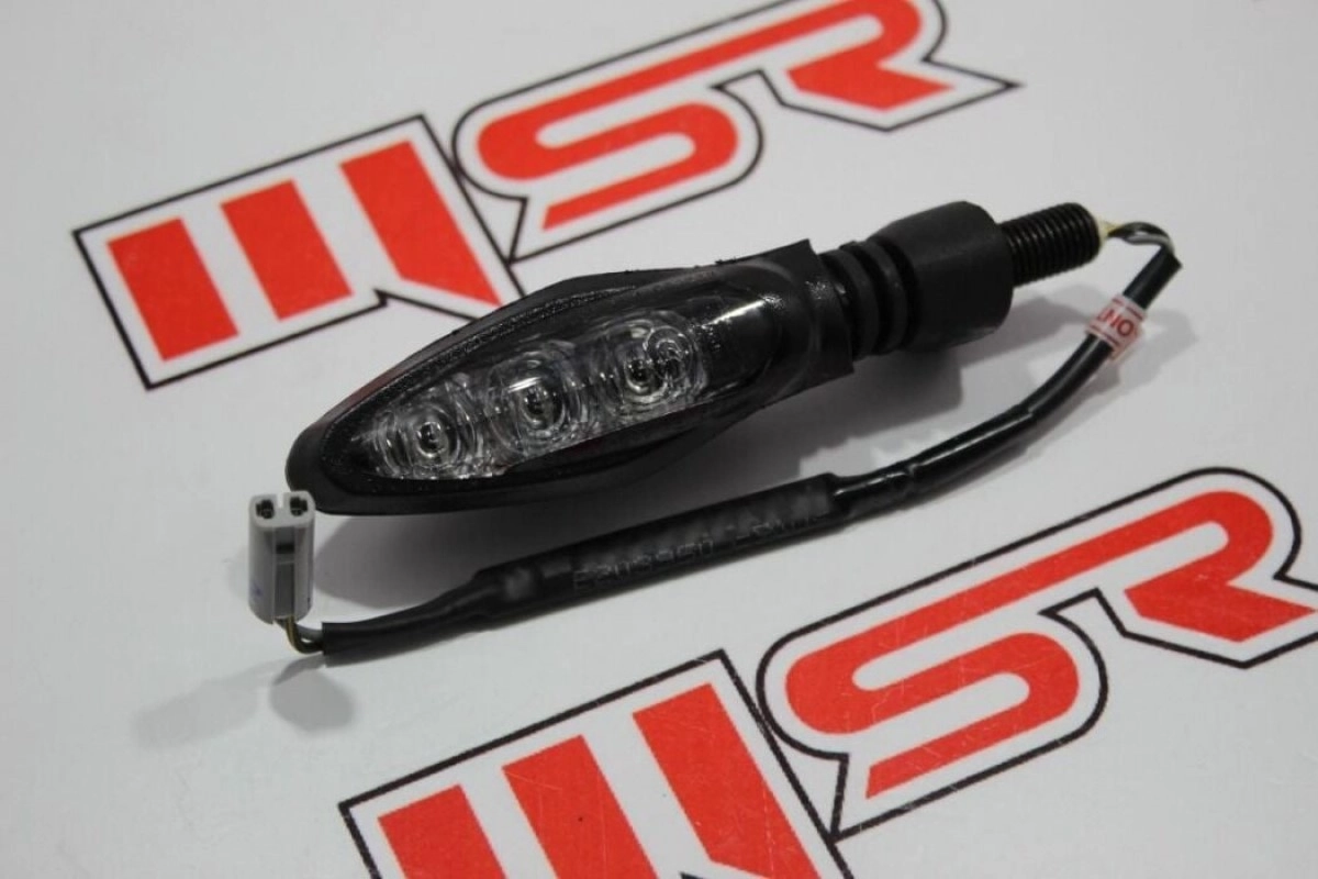 MSR Bajaj Dominar D400 D250 F250 Rs 200(e3-e4) Ön Sağ Sinyal DT401003