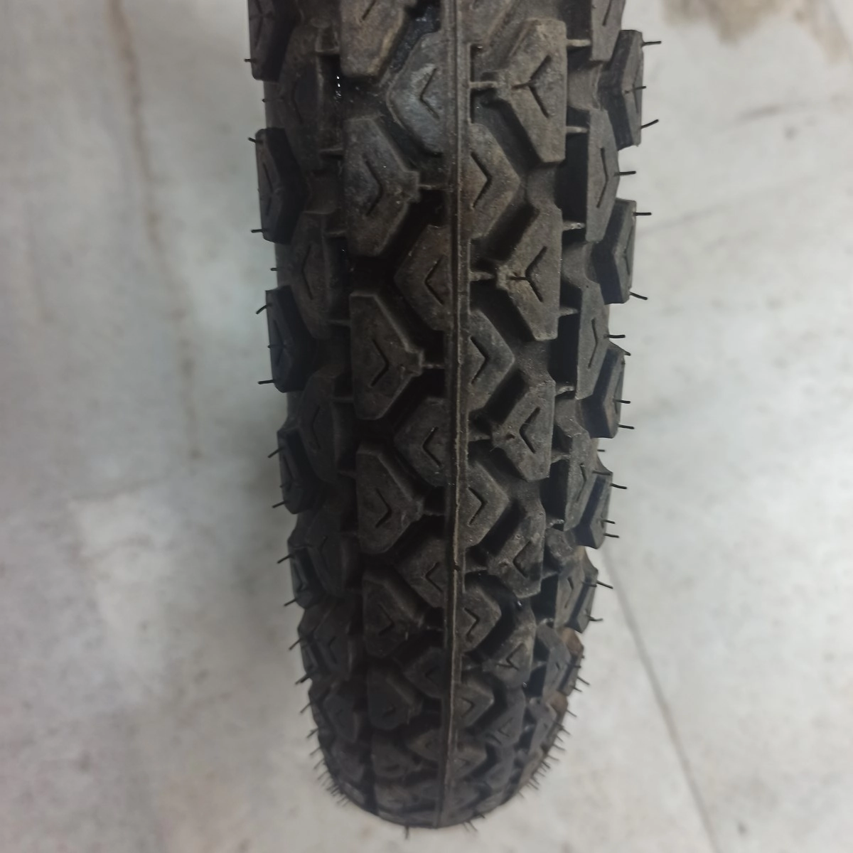 Mondial Mondial Mx Grumble Arka Jant + lastik dahil